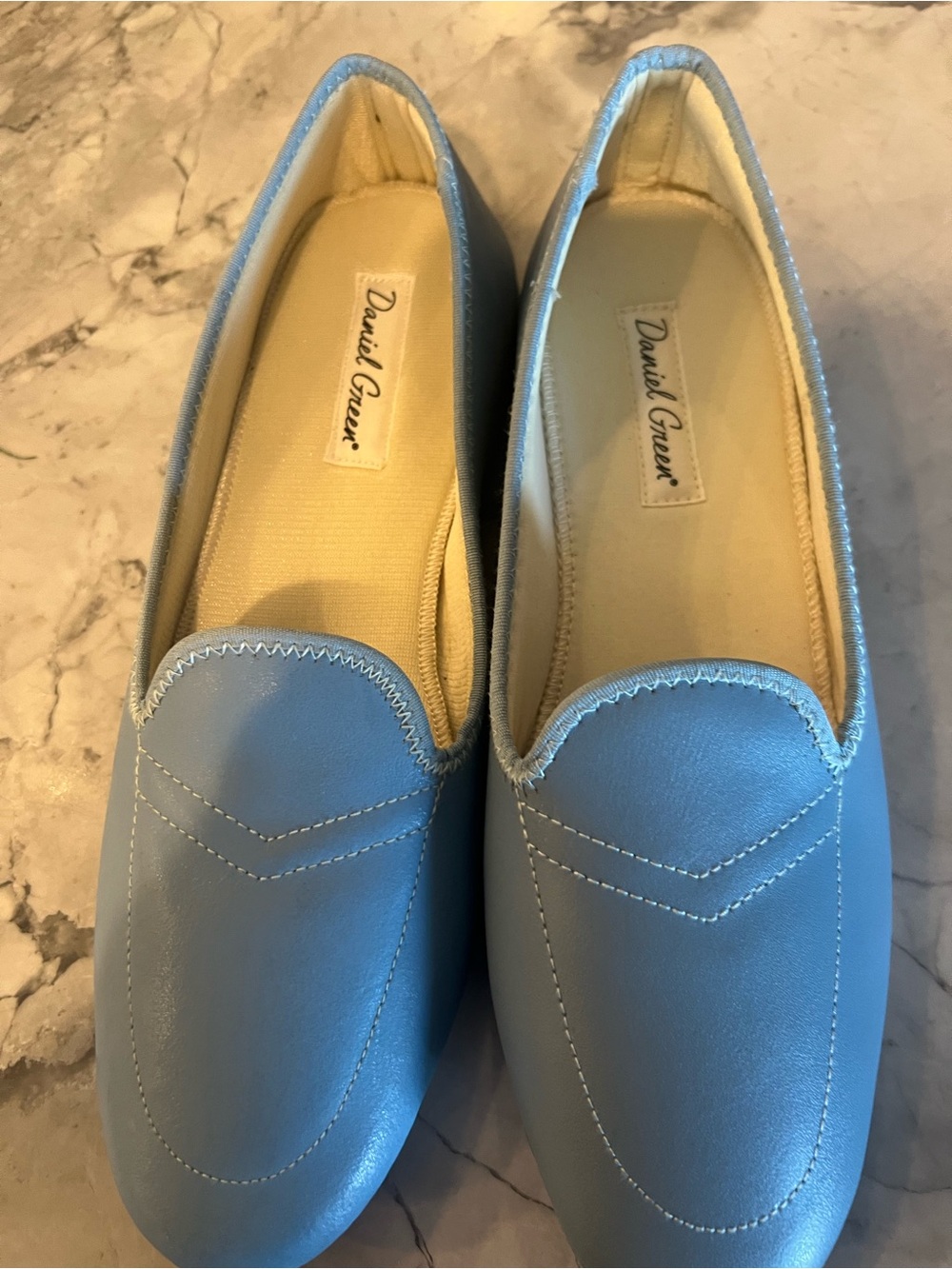 Daniel Green Powder Blue Leather House Slippers Comfort Loafers Women’s 9.5N